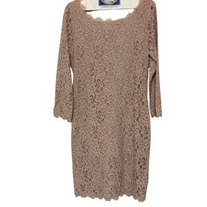 Diane Von Furstenberg Mauve Lace Zarita Long Sleeve Mini Dress Lace size 8